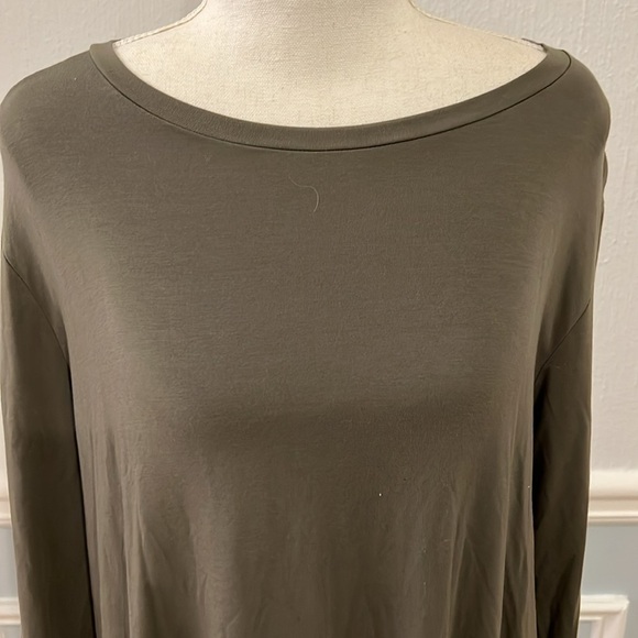 NWOT BAMBOO LONG SLEEVE GREEN DRESS - SIZE MEDIUM - Picture 10 of 10